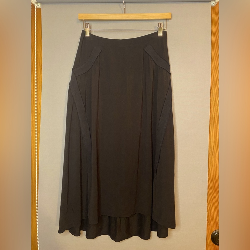 Issey Miyake Hi Waisted Skirt Size 3 L FLATTERING